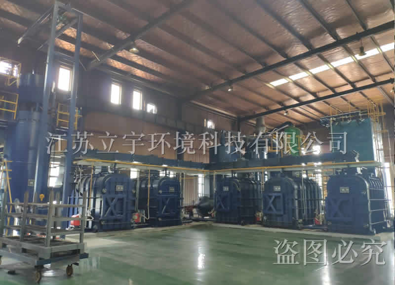 Treatment of gold, platinum, rhodium and palladium containing waste